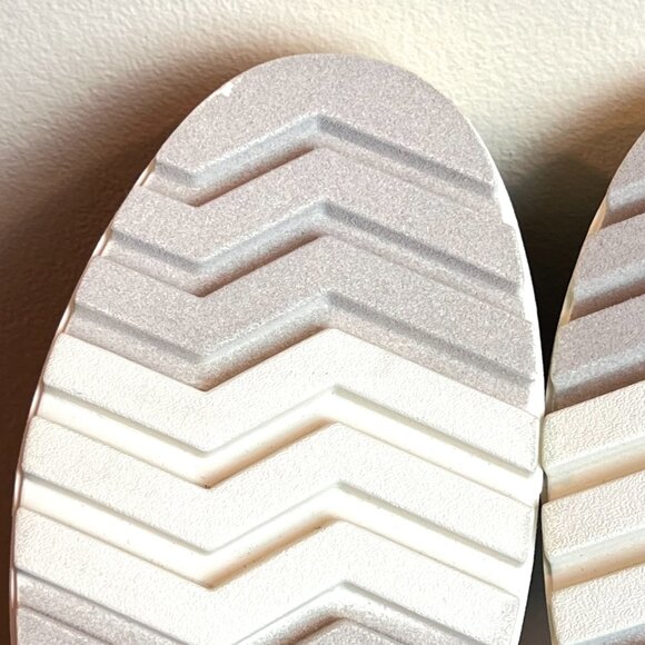 Toms Womens Size 9 Black Twill High Top Lug Sole‎ Platform Sneakers Shoes - Picture 9 of 14